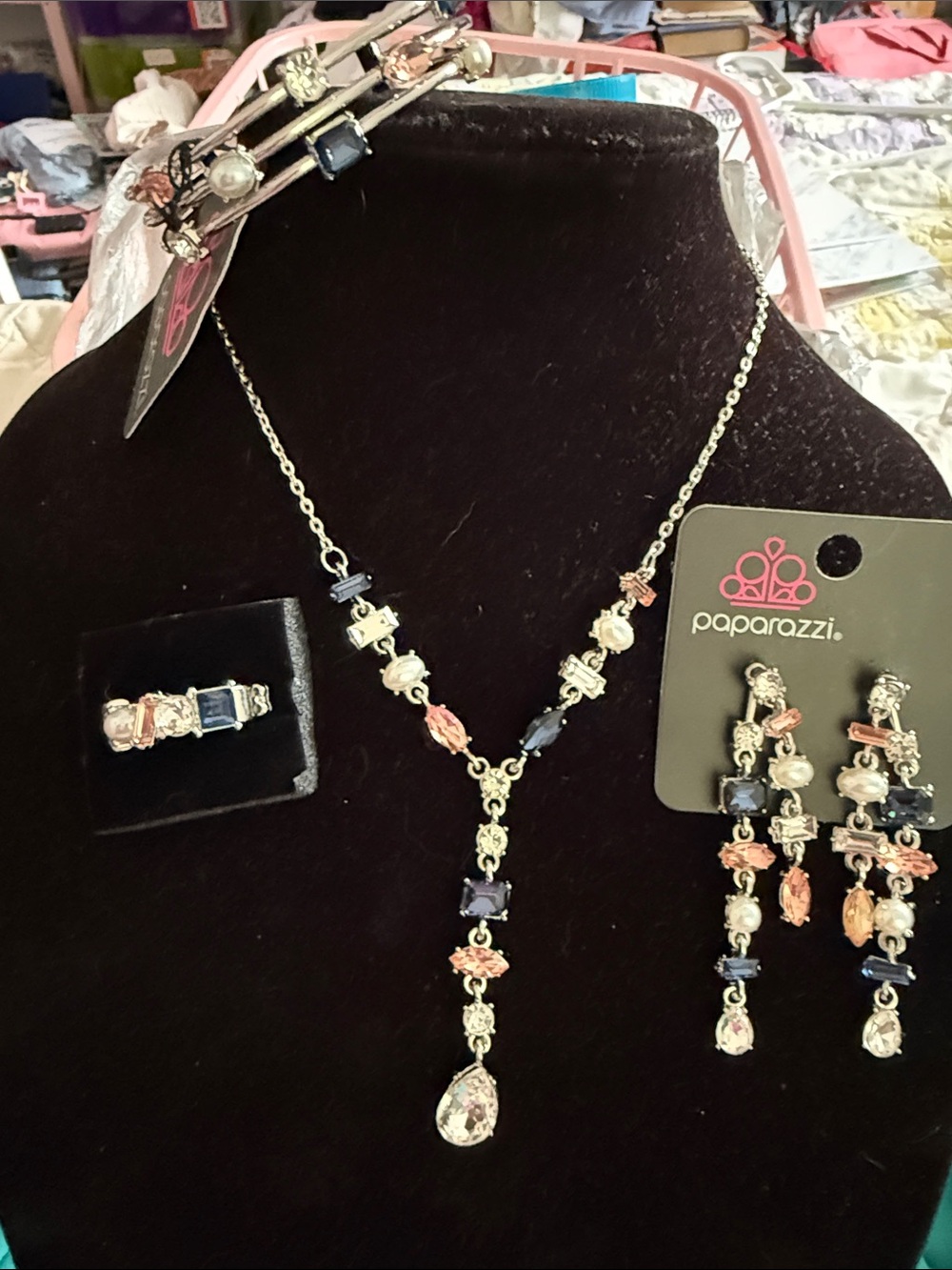 NWT Set of 4 includes Y necklace, bracelet, stretch ring and amazing earrings